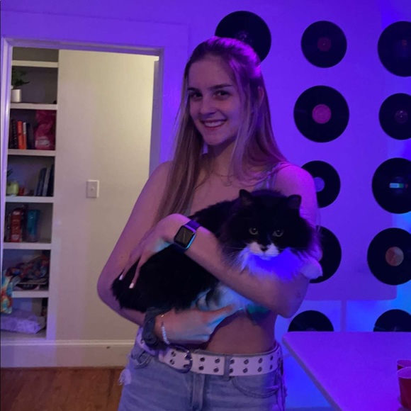 Meet your Posher, Grace - Picture 3 of 3